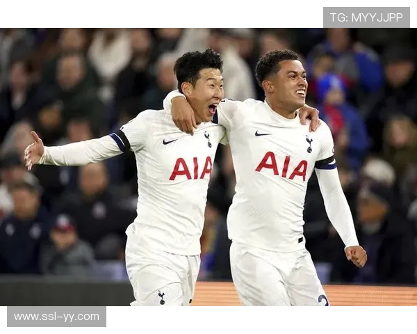 富勒姆2-1客胜热刺,送对手联赛三连败 富勒姆2-1客胜热刺,送对手联赛三连败